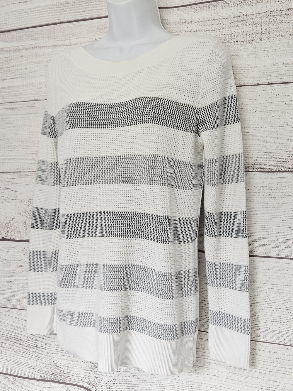Market & Spruce White and Gray Striped Crewneck Sweater